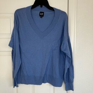 GAP Women's Soft Blue V-Neck Sweater XL